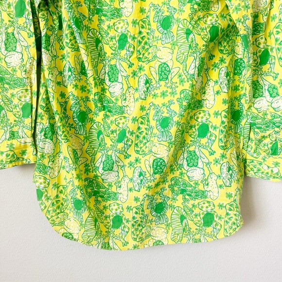 Lilly Pulitzer Vintage Men’s Frog Print Button Down Shirt - Picture 10 of 10